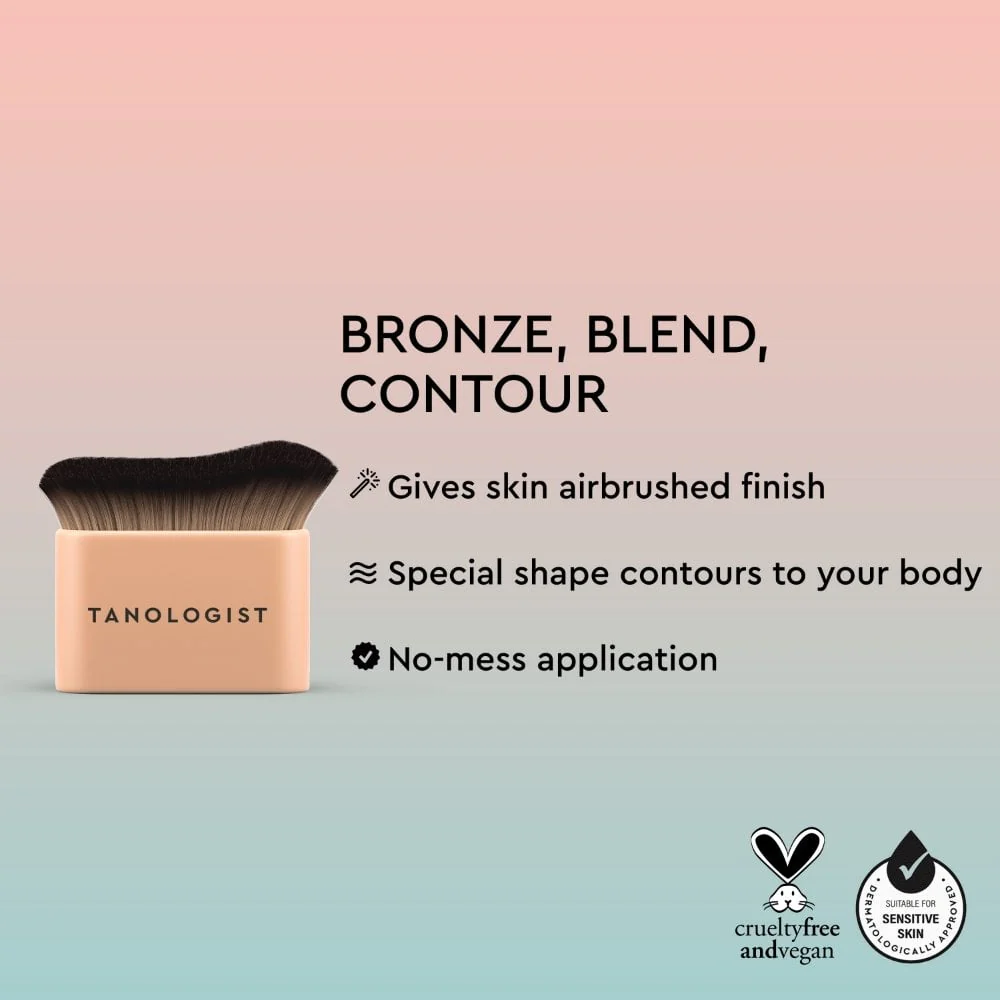 Tanologist Kabuki Blending Brush - Image 2