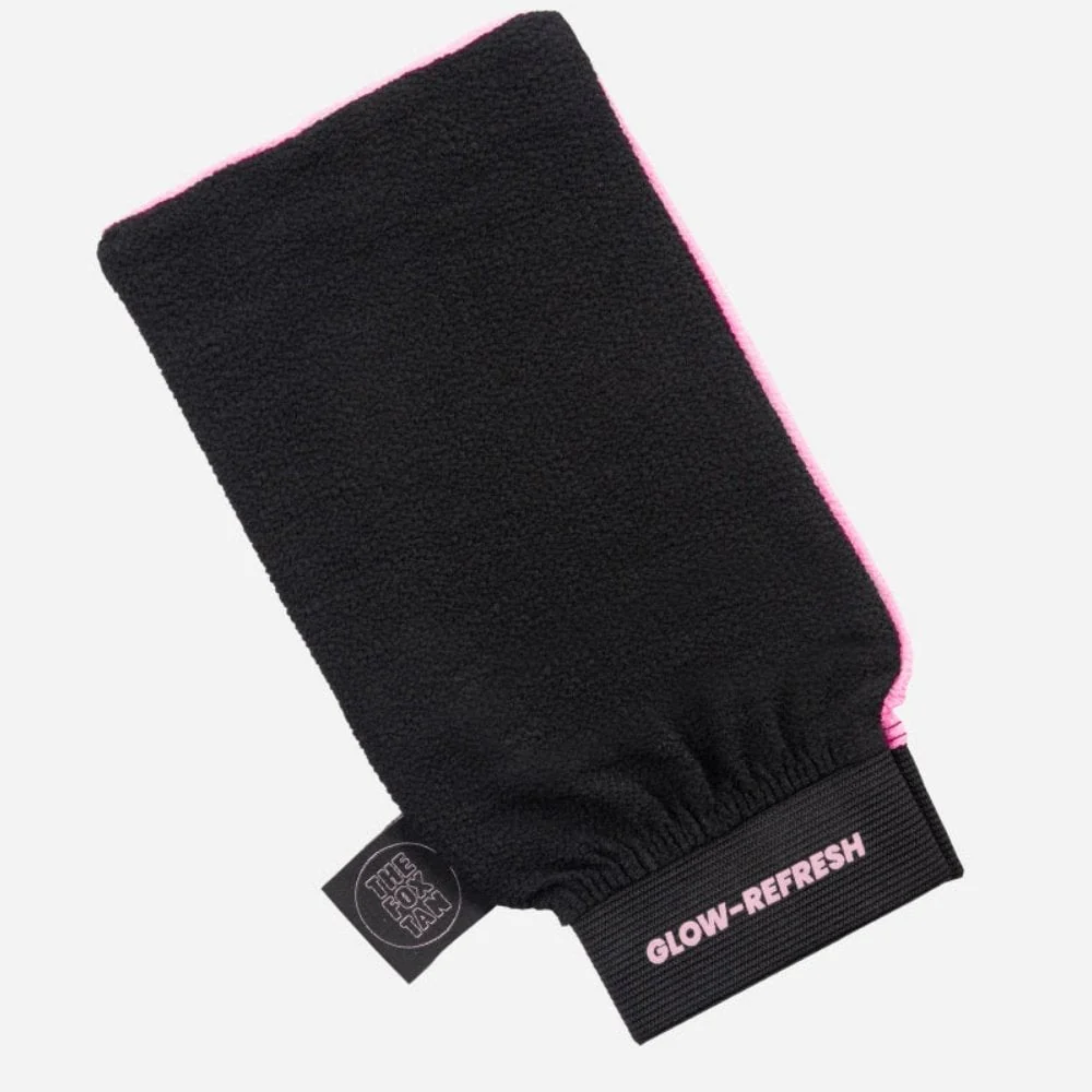 The Fox Tan Exfoliating Wonder Mitt - Image 3
