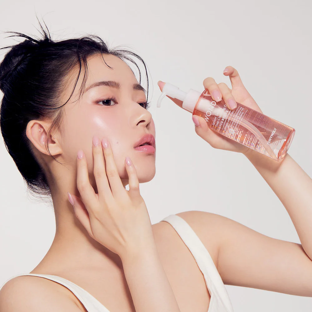 TONYMOLY Wonder Apricot Deep Cleansing Oil 190ml - Image 4