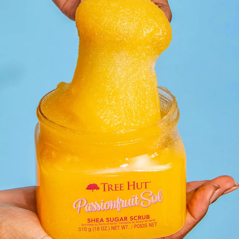Tree Hut Shea Sugar Scrub Passionfruit Sol 510g - Image 5
