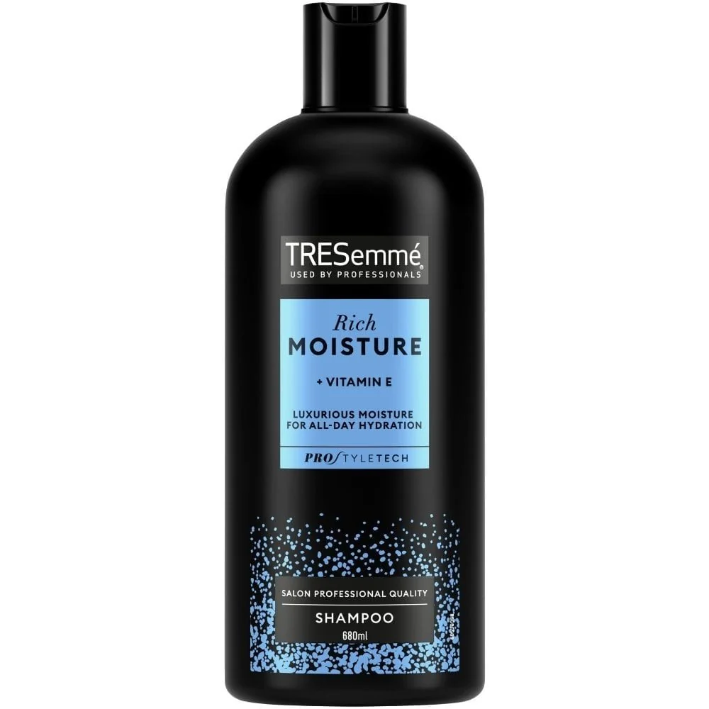 TRESemme Rich Moisture Shampoo & Conditioner Twin 2 x 680ml - Image 2