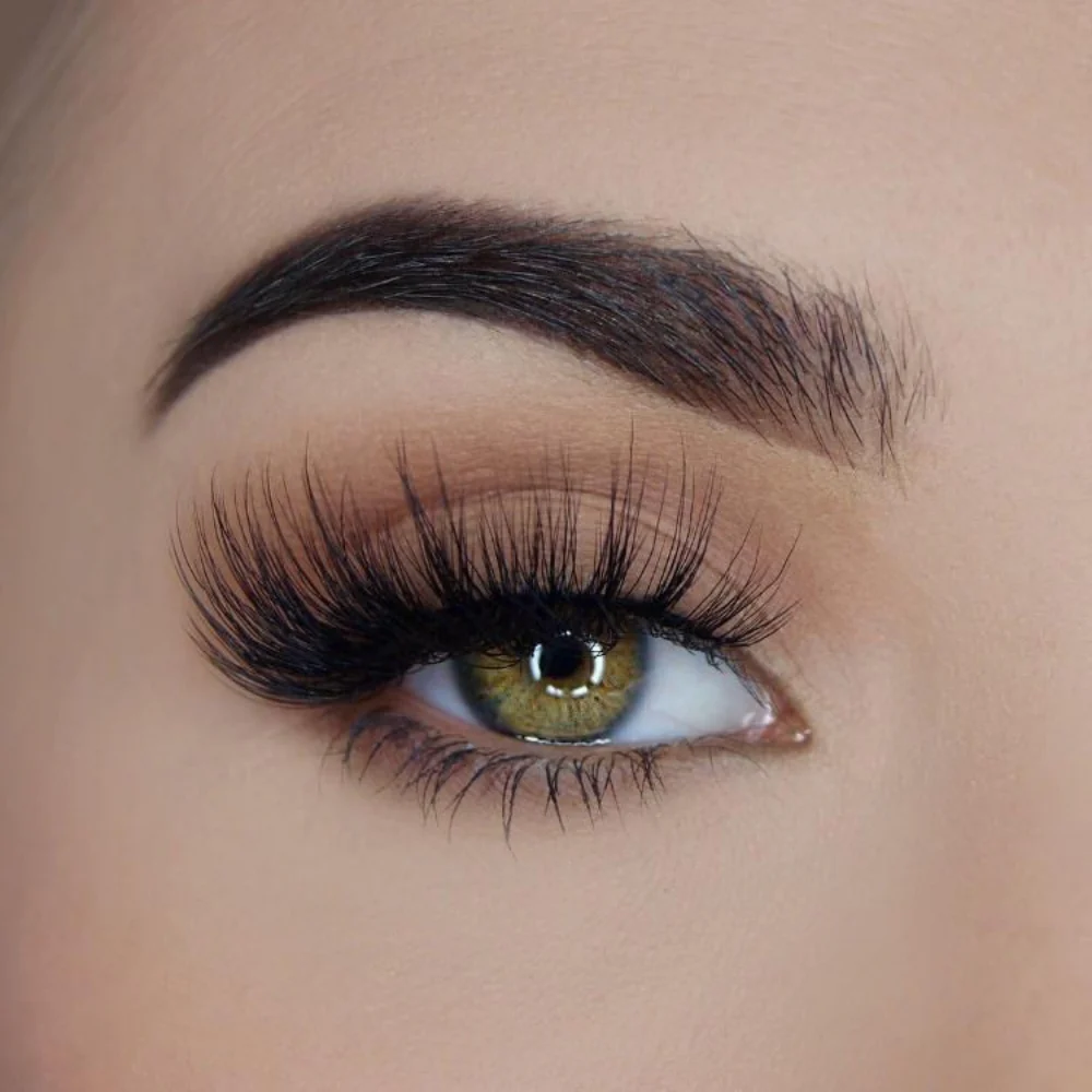Unicorn Cosmetics Rebel Smoke Unicorn Strip Lashes Black - Image 3