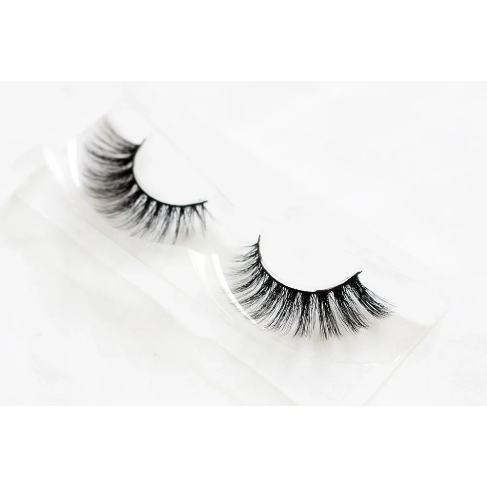 Unicorn Cosmetics Rebel Smoke Unicorn Strip Lashes Black - Image 4