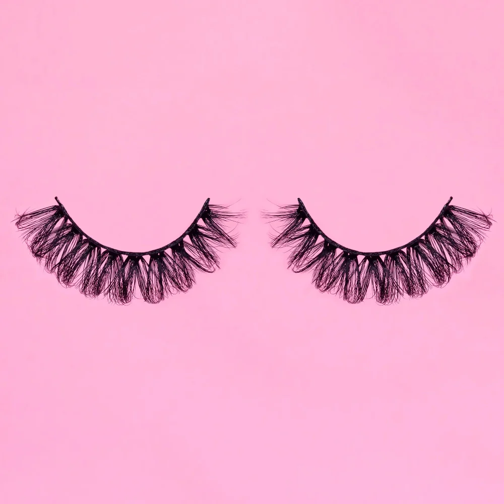 Unicorn Cosmetics Russian Full Volume Unicorn Strip Lashes Black - Image 2
