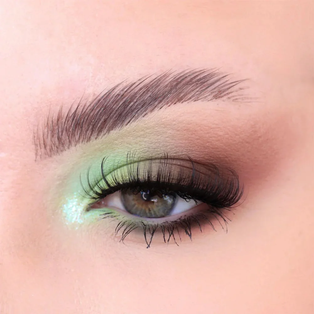 Unicorn Cosmetics Russian Wispy Hybrids Unicorn Strip Lashes Black - Image 3