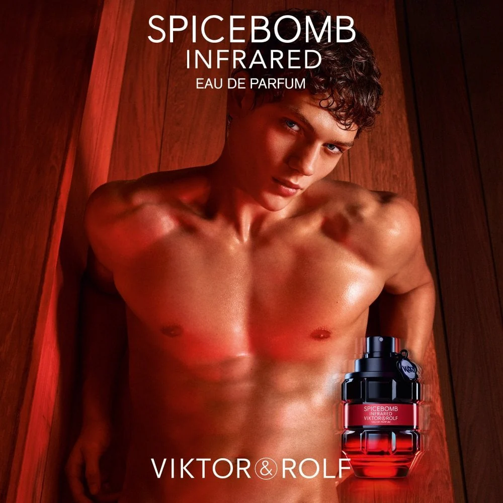 Viktor & Rolf Spicebomb Infrared Eau De Parfum 90ml - Image 4