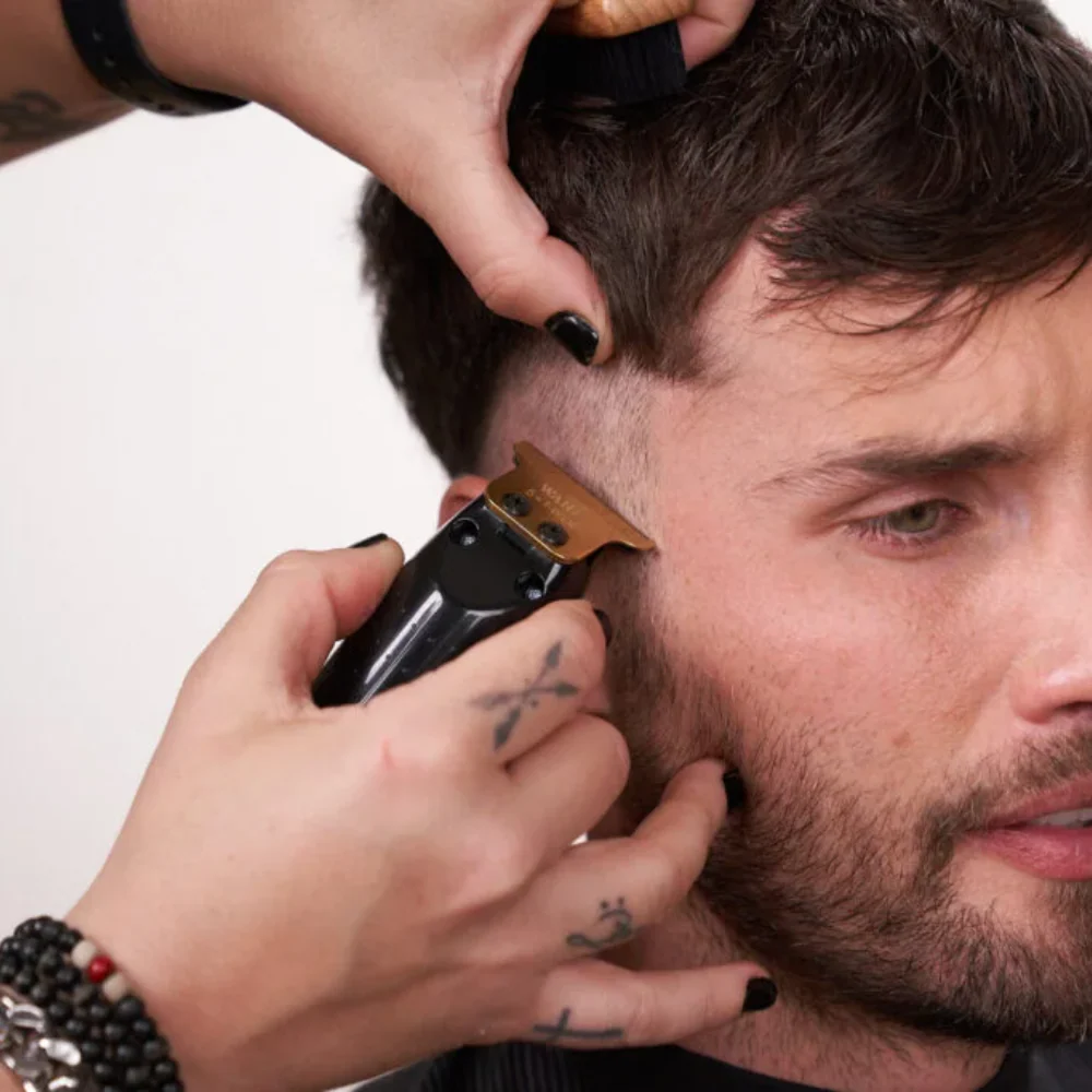 Wahl Professional 5 Star Cordless Barber Combo - Image 6