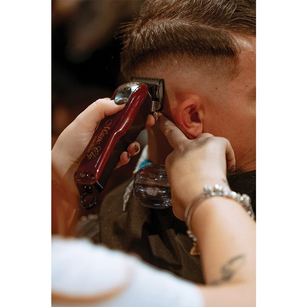 Wahl Professional Cordless Magic Clip Hair Clipper - Image 5