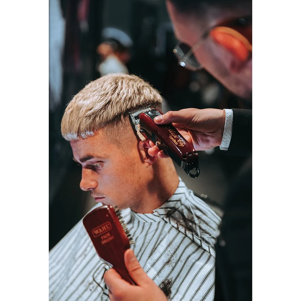 Wahl Professional Cordless Magic Clip Hair Clipper - Image 7