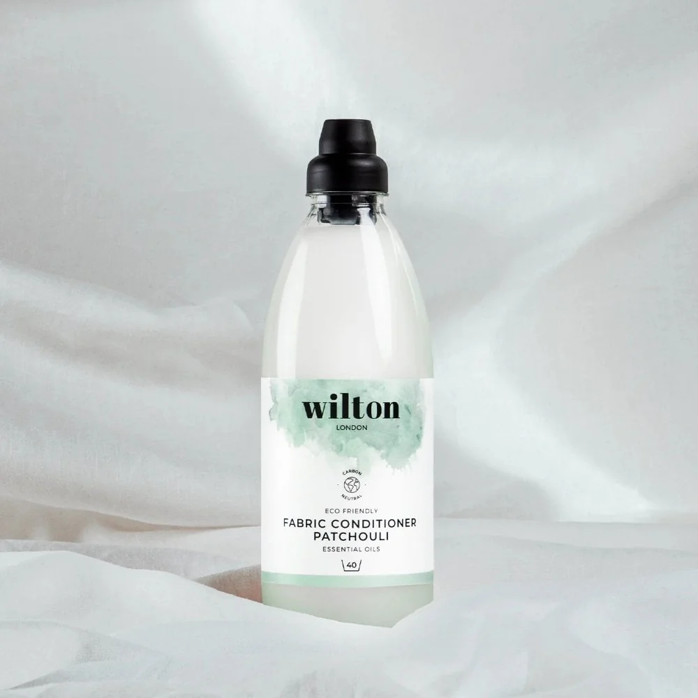Wilton London Patchouli Fabric Conditioner 1000ml - Image 2