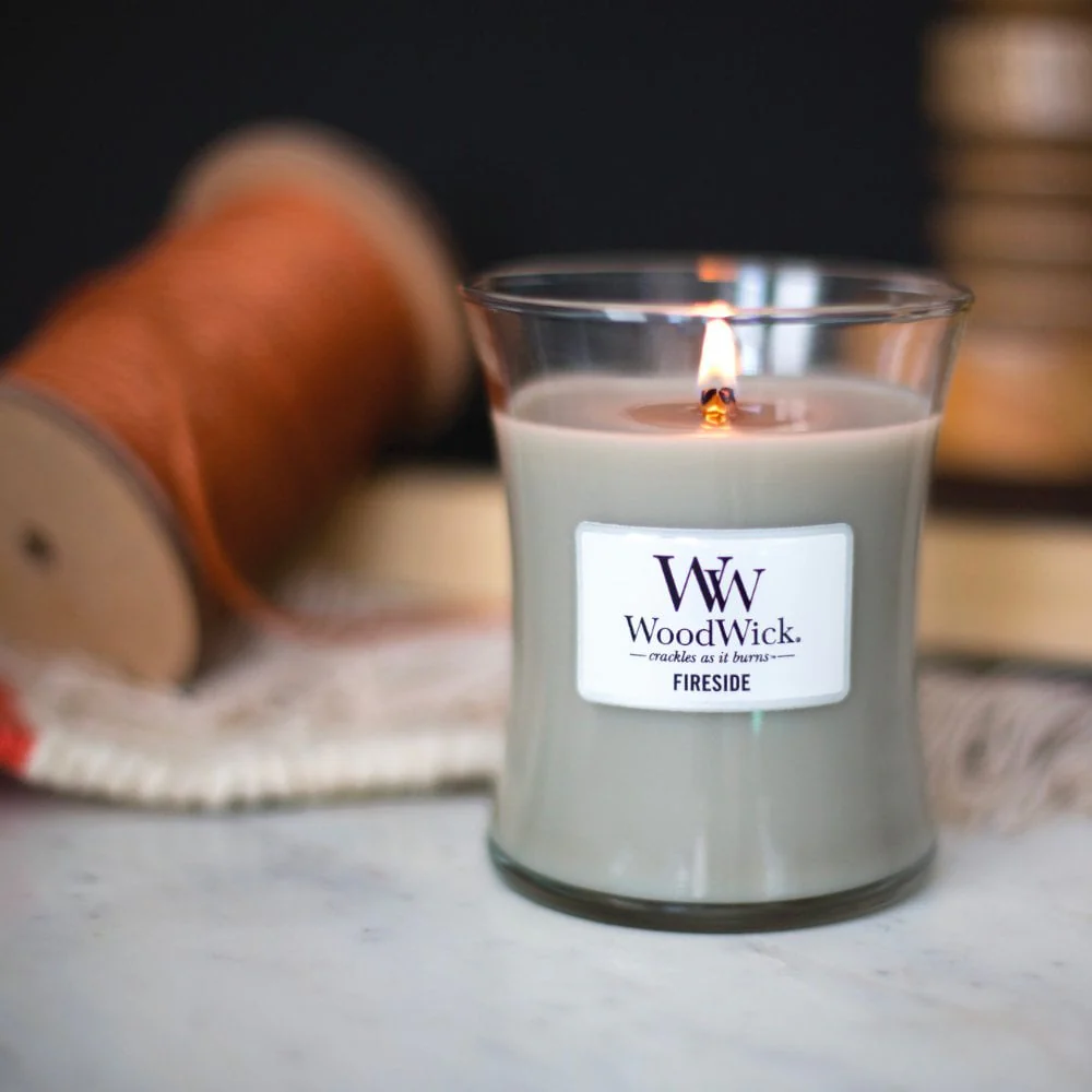 WoodWick Fireside Medium Hourglass Jar Candle - Image 3