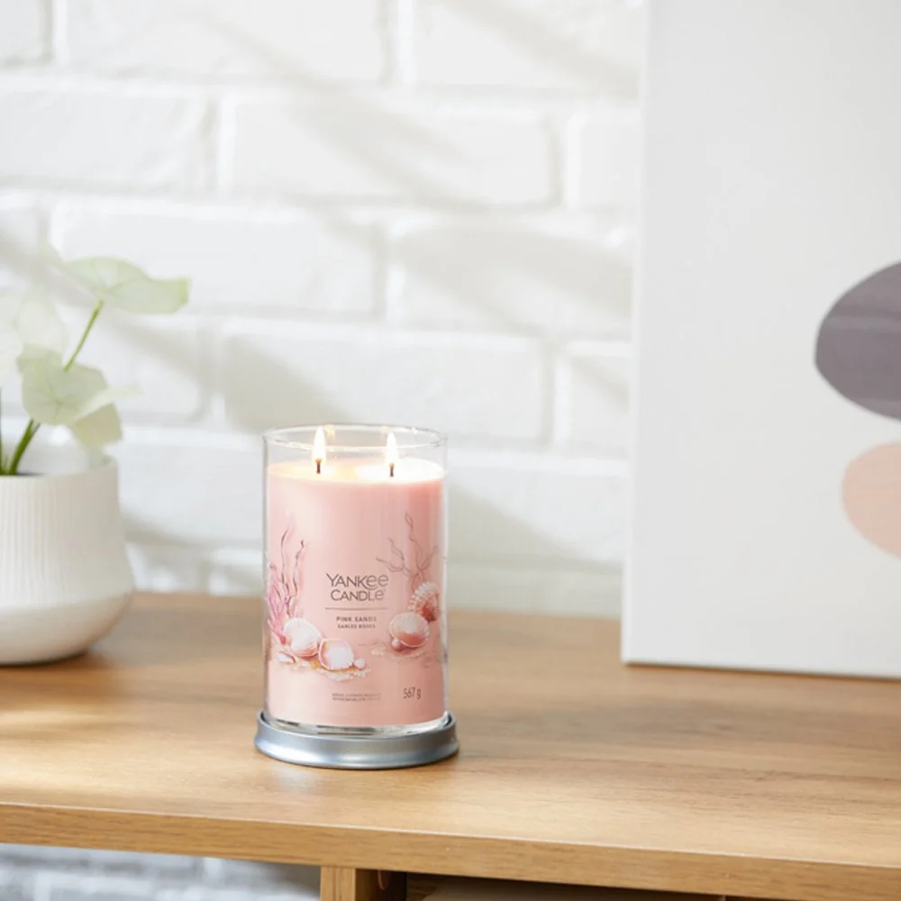 Yankee Candle Pink Sands Large Signature Tumbler Jar Candle - Image 4