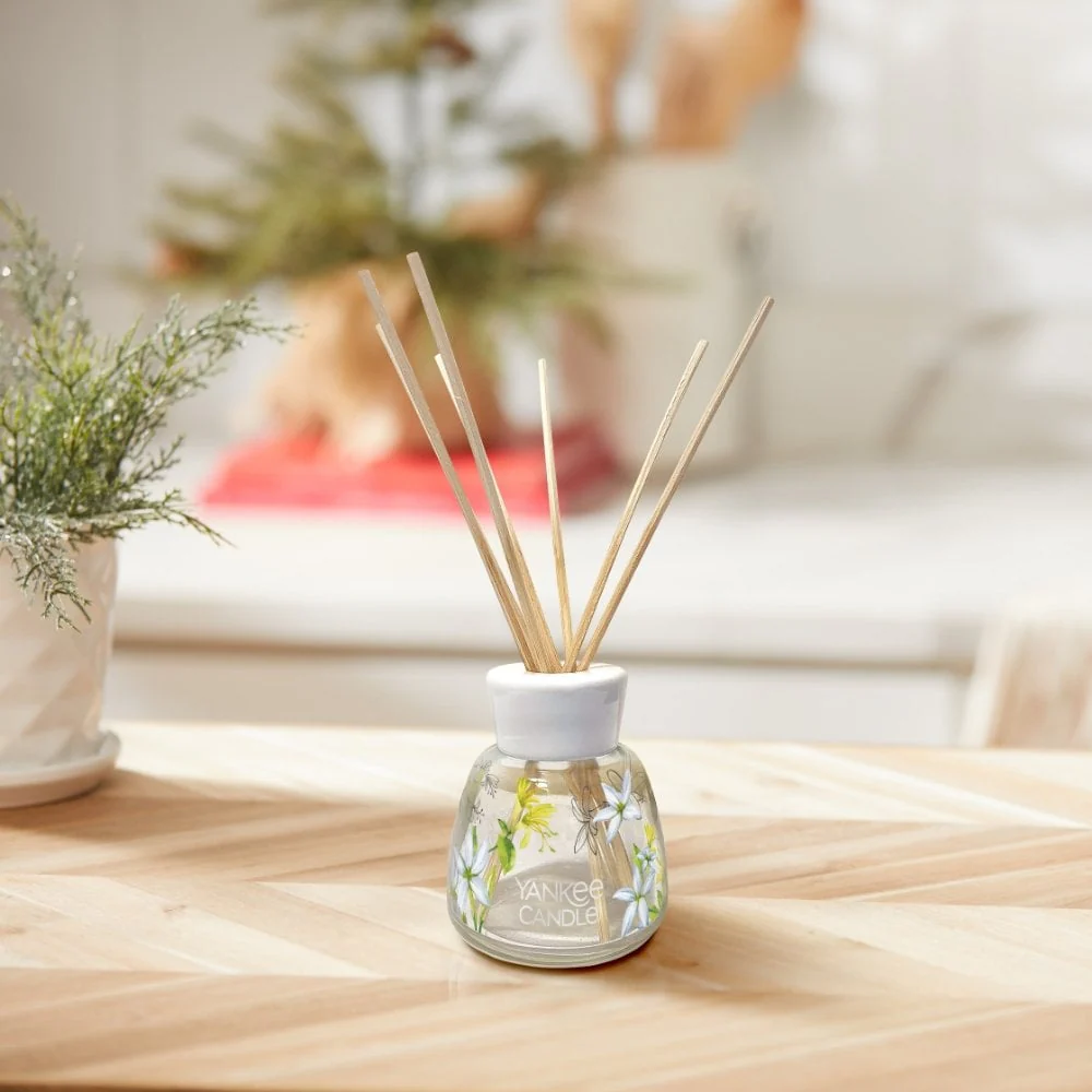 Yankee Candle Signature Reed Diffuser Midnight Jasmine 100ml - Image 3