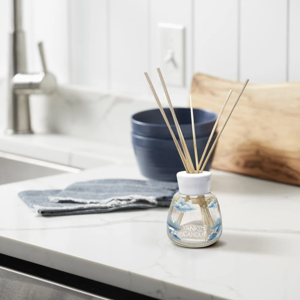 Yankee Candle Signature Reed Diffuser Ocean Air 100ml - Image 3