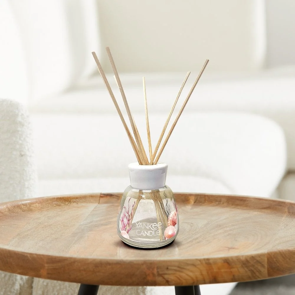 Yankee Candle Signature Reed Diffuser Pink Sands 100ml - Image 3