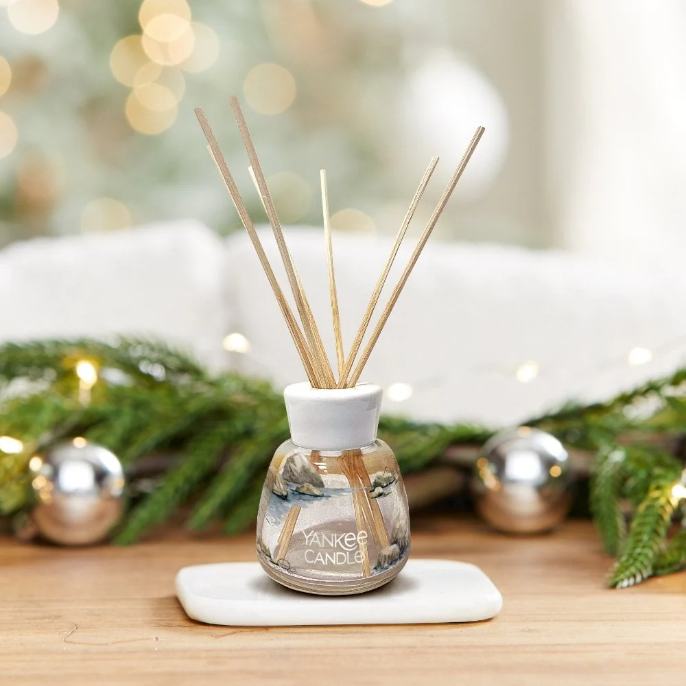 Yankee Candle Signature Reed Diffuser Refill Amber & Sandalwood 200ml - Image 3