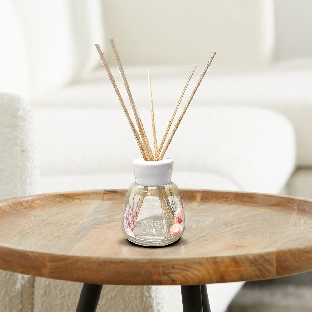 Yankee Candle Signature Reed Diffuser Refill Pink Sands 200ml - Image 3